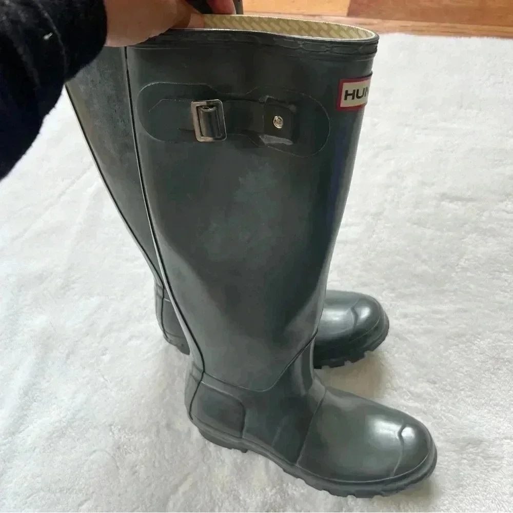 Hunter Original Gloss Tall Gray Rain Boots Size 5M 6F US.  37